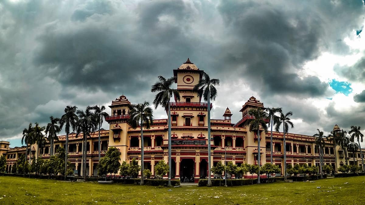 IIT BHU launches 6-month certificate programme on advances in robotics under AICTE QIP-PG. (Image: IIT BHU/official Facebook account)