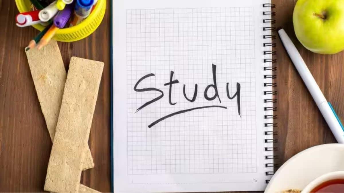 यूपी बोर्ड 10वीं की तैयारी के टिप्स 2025 (UP Board 10th Preparation Tips 2025) - तैयारी के लिए टॉप 5 टिप्स