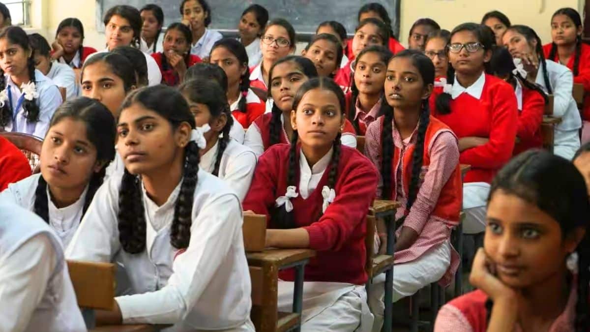 परिषद ने कहा है कि 11वीं कक्षा उत्तीर्ण करने वाले छात्र सितंबर में अपने तीसरे सेमेस्टर की परीक्षा देंगे। (प्रतीकात्मक-पिक्सल)