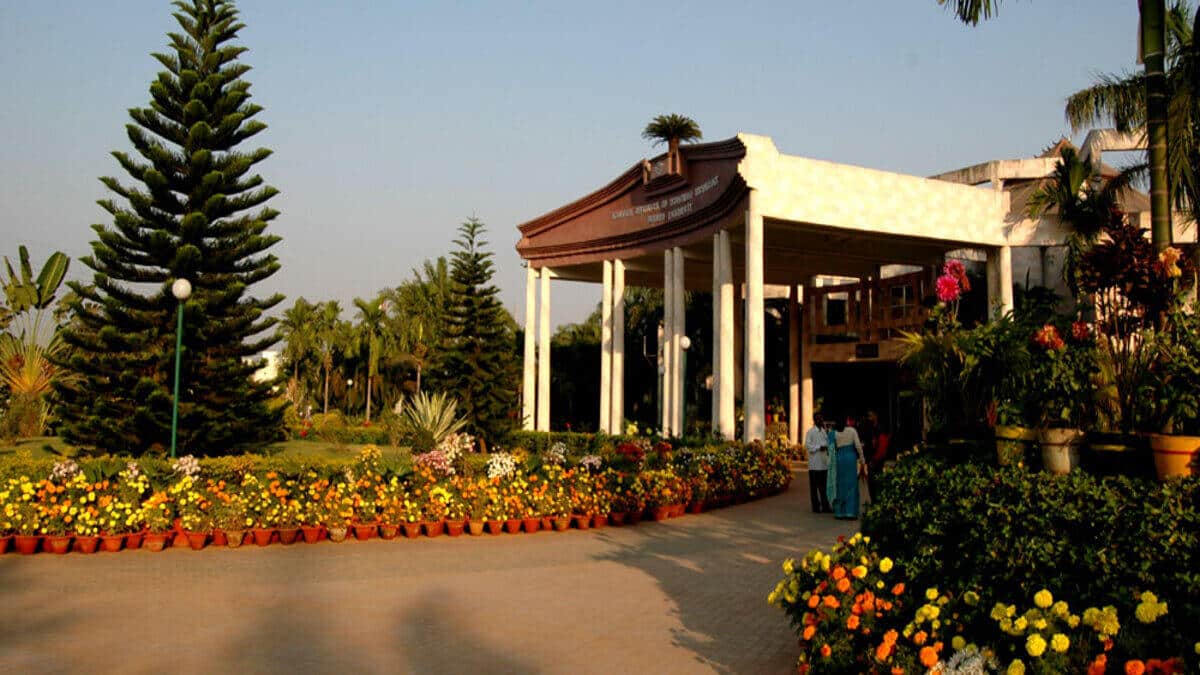 The UGC said the deemed university could face a written warning, public notice, or a freeze on expansion for three years or more. (Image: official website/kiit.ac.in)