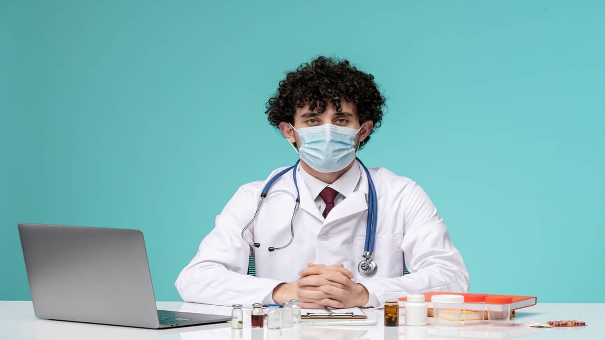 Candidates who will appear for the FMGE exam must carry their call letter 2025 along with a valid ID proof at the examination centre.  (Representational image: Freepik)