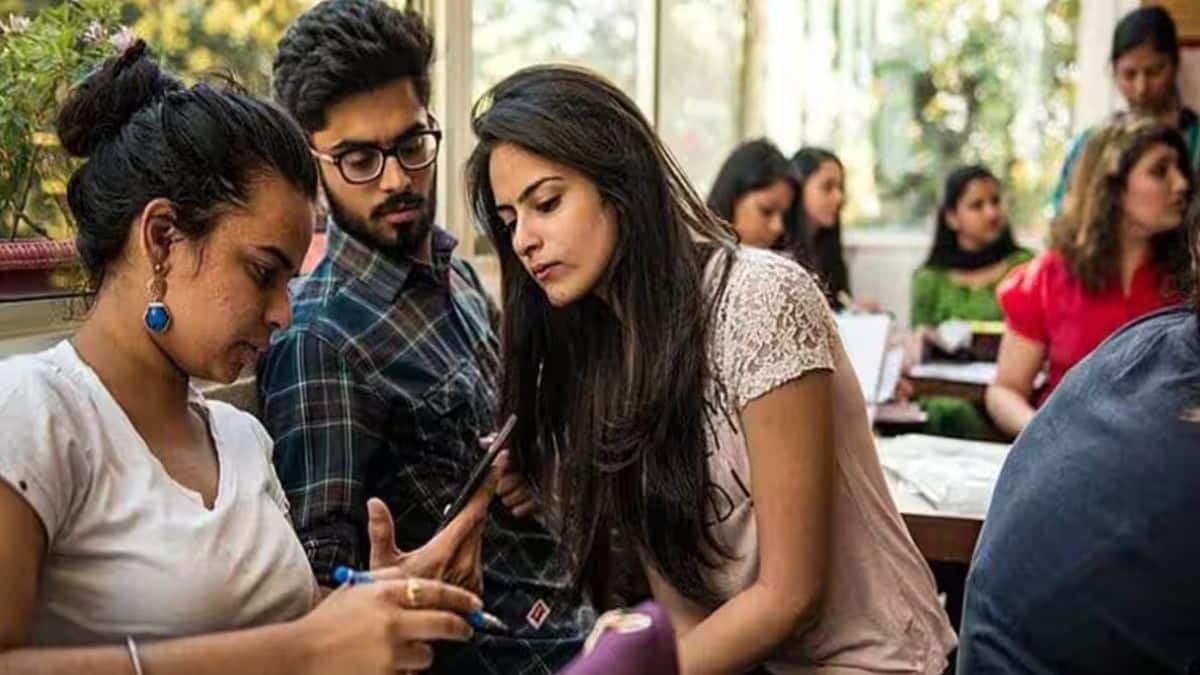 डीसीईसीई 2025 काउंसलिंग प्रक्रिया पूरी तरह से ऑनलाइन आयोजित की जा रही है। (प्रतीकात्मक-विकिमीडिया कॉमन्स)