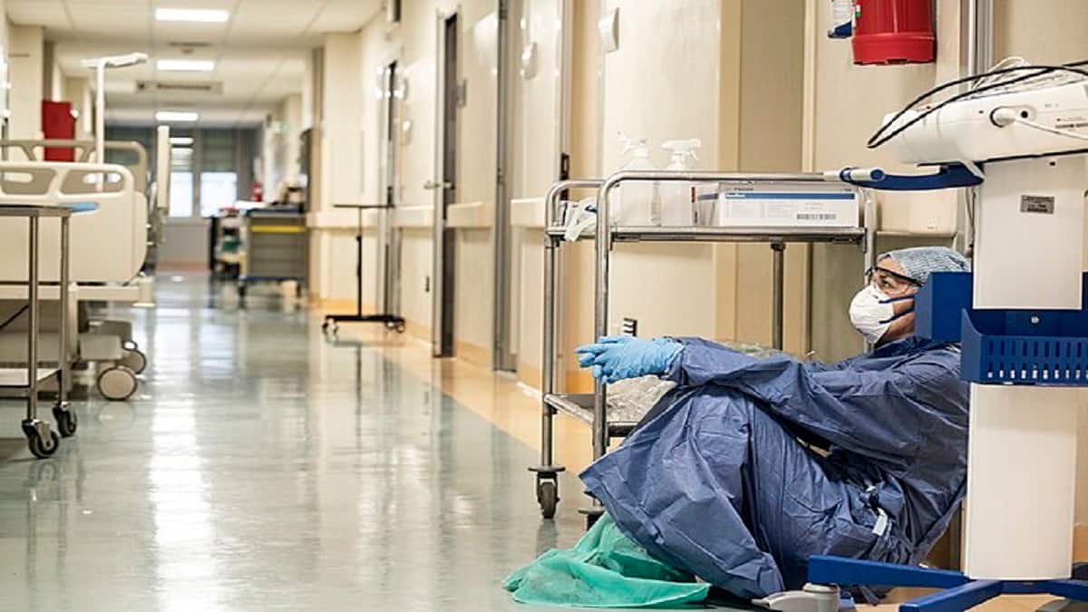 FMGE June 2025 pass rate slides to 18.61%; nearly 30,000 foreign MBBS graduates fail to qualify