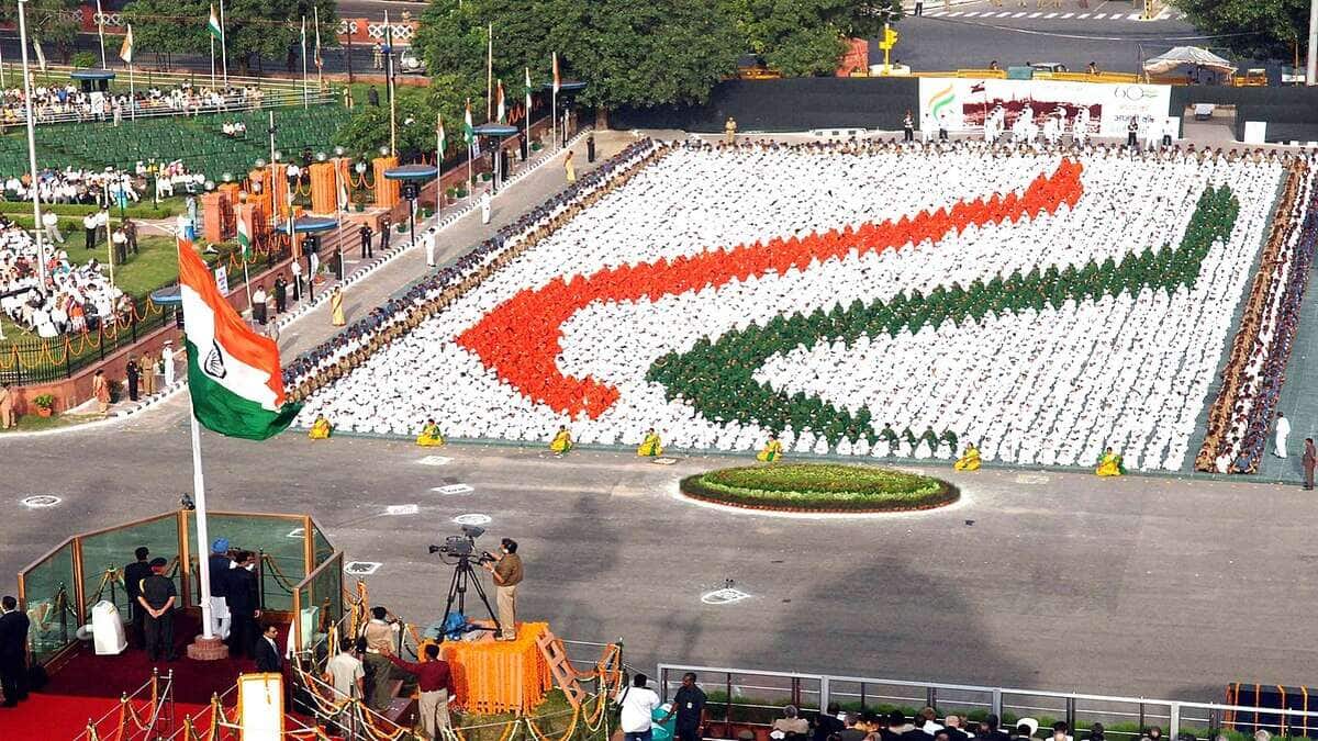 IIMs, IITs, and IGNOU mark 79th Independence Day with flag hoisting and inclusive education initiatives. (Image: Wikimedia Commons)