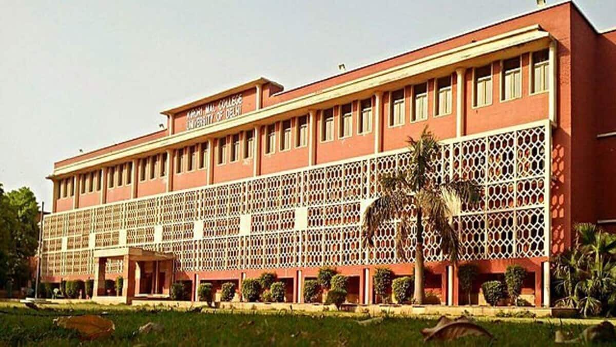 The project will be open to blind and visually impaired students from across the National Capital Region (NCR), irrespective of whether they are enrolled at DU. (Image source: Wikimedia Commons)