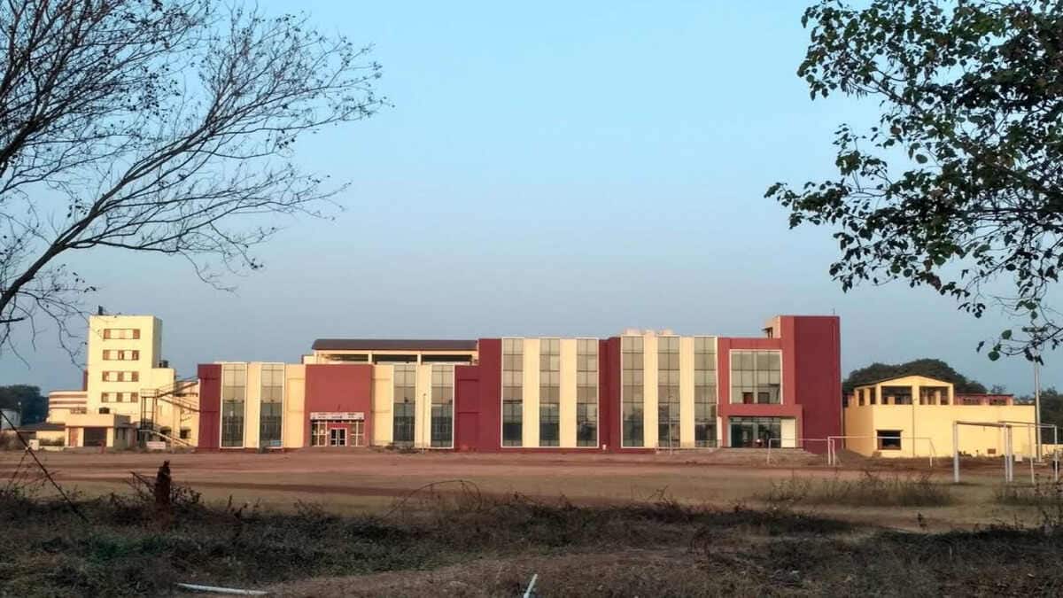 NIT Raipur holds induction programme for batch first-year UG students