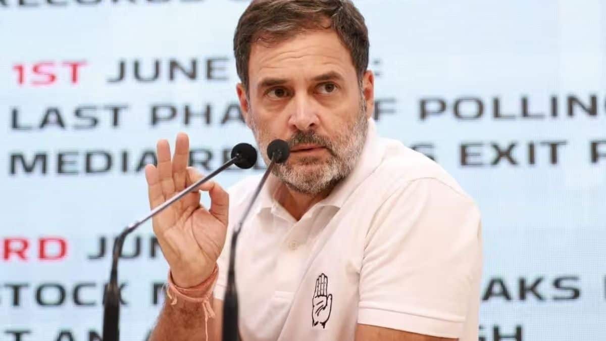 लोकसभा में विपक्ष के नेता राहुल गांधी ने 'एक्स' पर पोस्ट किया, "सरकार लोगों के वोट से नहीं, बल्कि वोट चुराकर सत्ता में आई है।" (इमेज-एक्स/@rahul-gandhi)