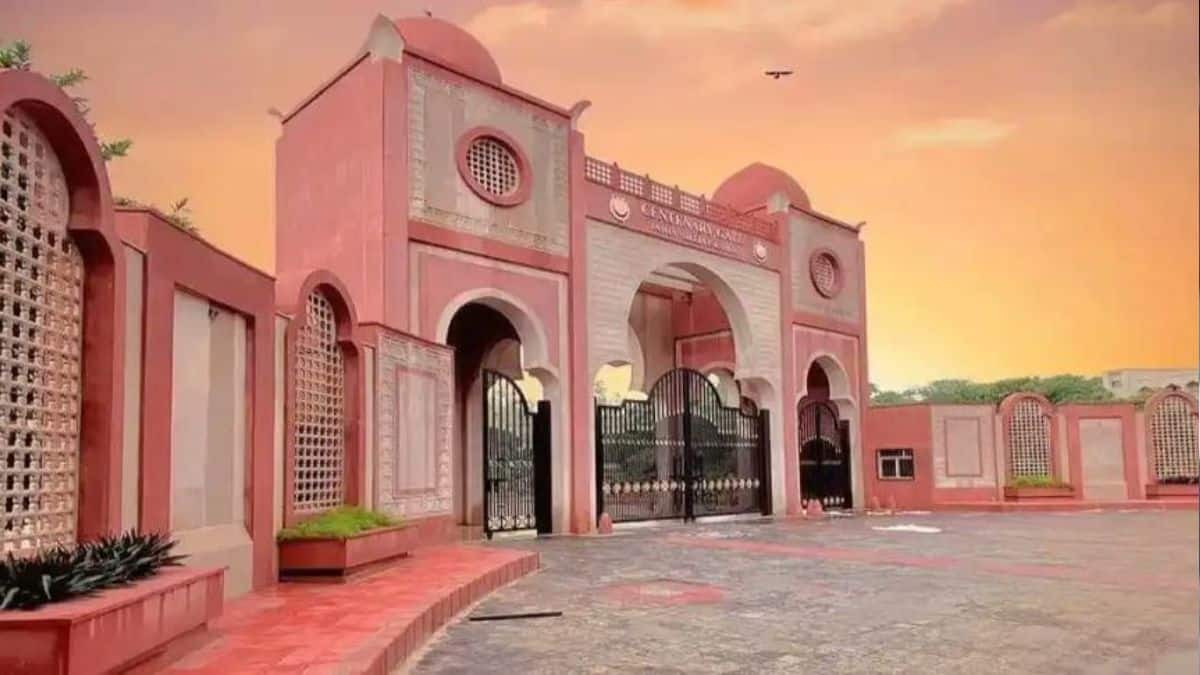 इस मान्यता प्राप्त सर्टिफिकेट को विभिन्न क्षेत्रों के नियोक्ताओं द्वारा अत्यधिक महत्व दिया जाता है। (आधिकारिक वेबसाइट)