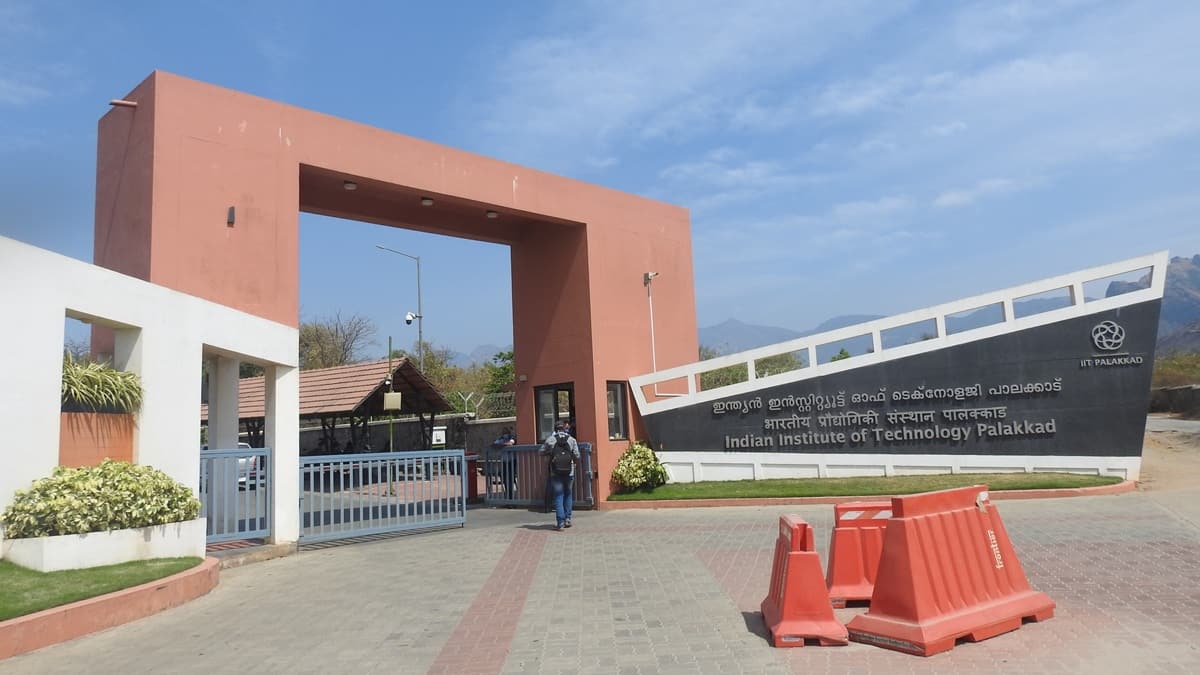 IIT Palakkad to host a 'human library' event (Image Source; Wikimedia Commons)