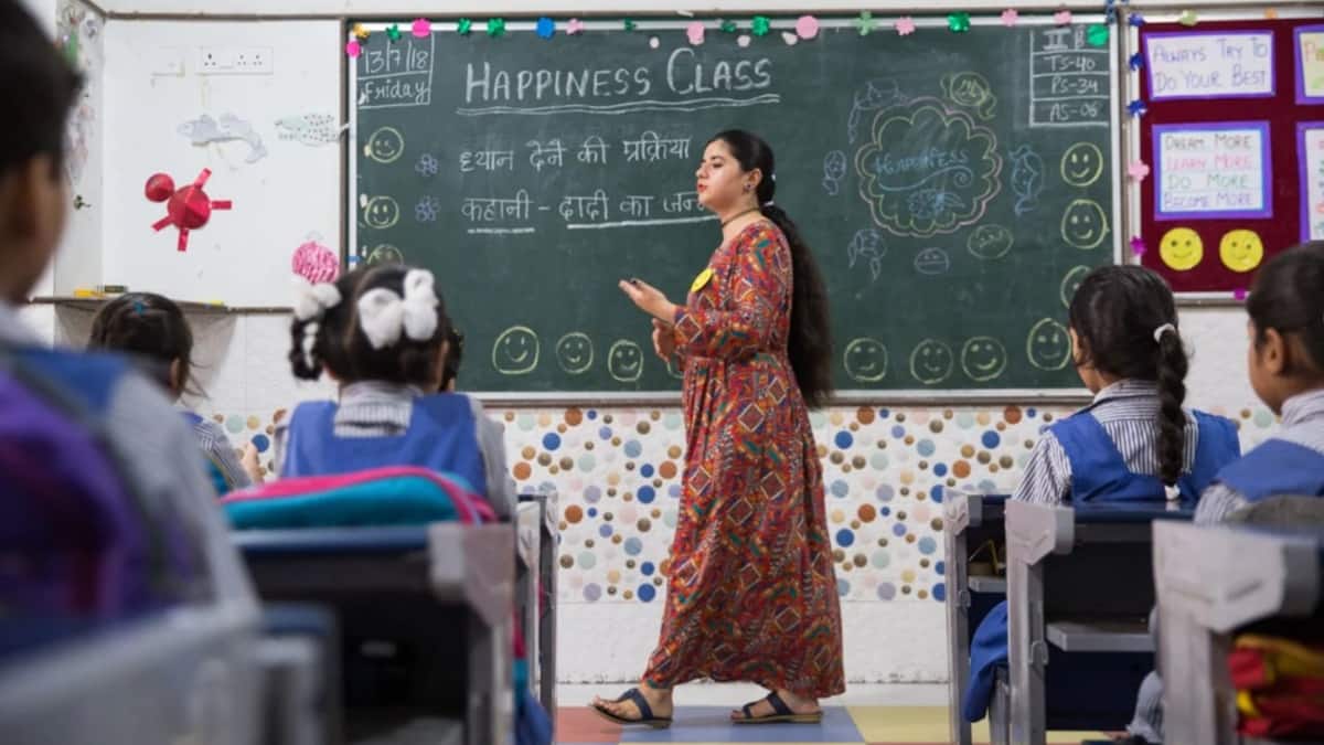 Less than 50% female teachers in KVs; high PTR in UP schools at higher secondary level. (Representational Image: Wikimedia Commons)