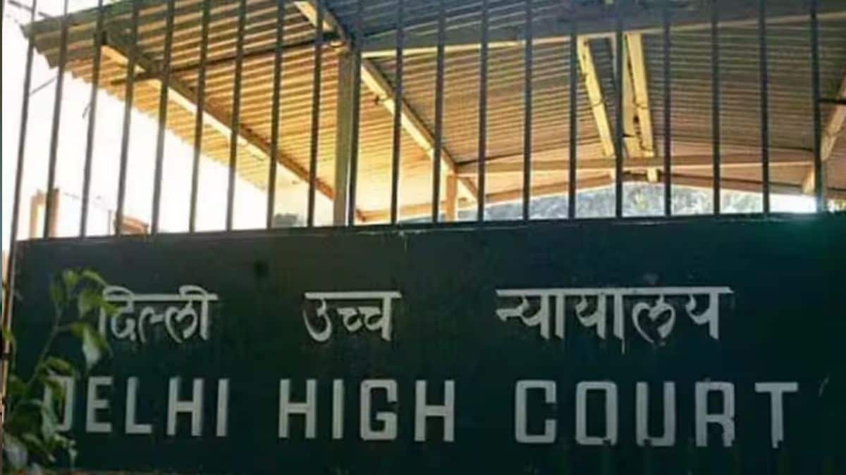याचिका में अदालत से आग्रह किया गया कि स्कूलों द्वारा शिक्षा का अधिकार अधिनियम का उल्लंघन न हो। (इमेज-आधिकारिक)