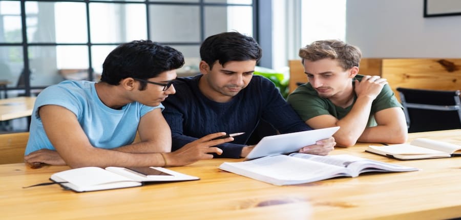 No shift was cancelled or rescheduled on September 19 during the SSC CGLE 2025, the commission said. (Representational image: Freepik)