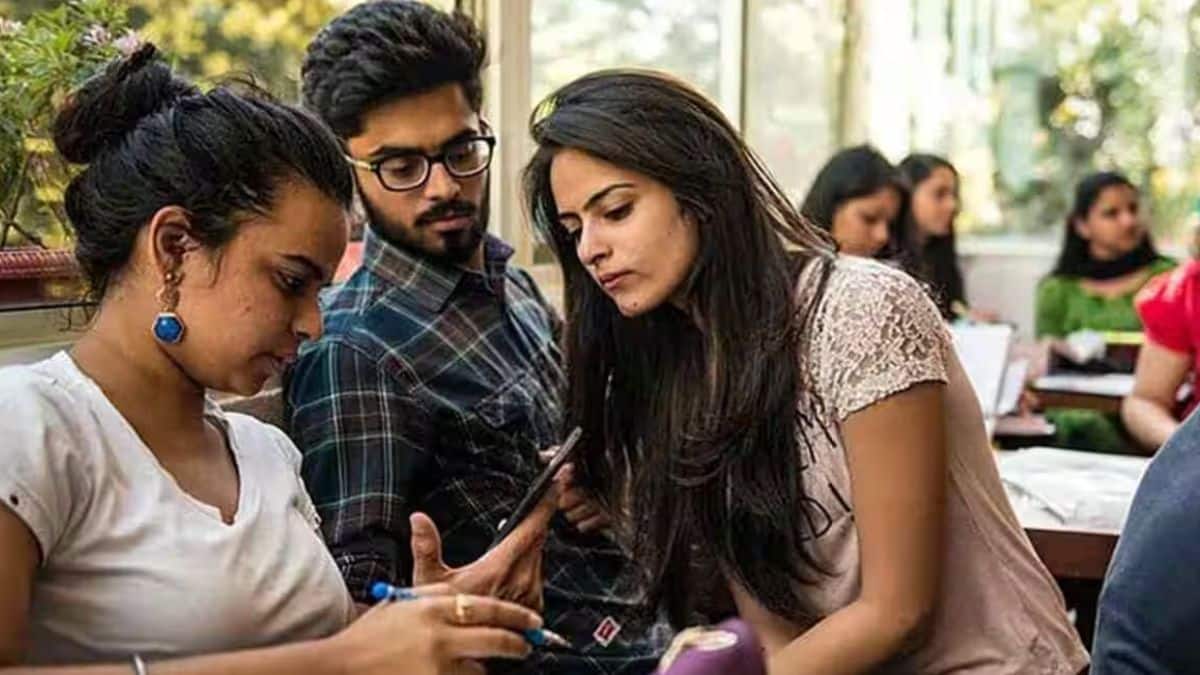 आईसीएआई द्वारा जारी की गई अधिसूचना में, सीए परीक्षा शहरों की सूची भी जारी की गई है। (प्रतीकात्मक-विकिमीडिया कॉमन्स)