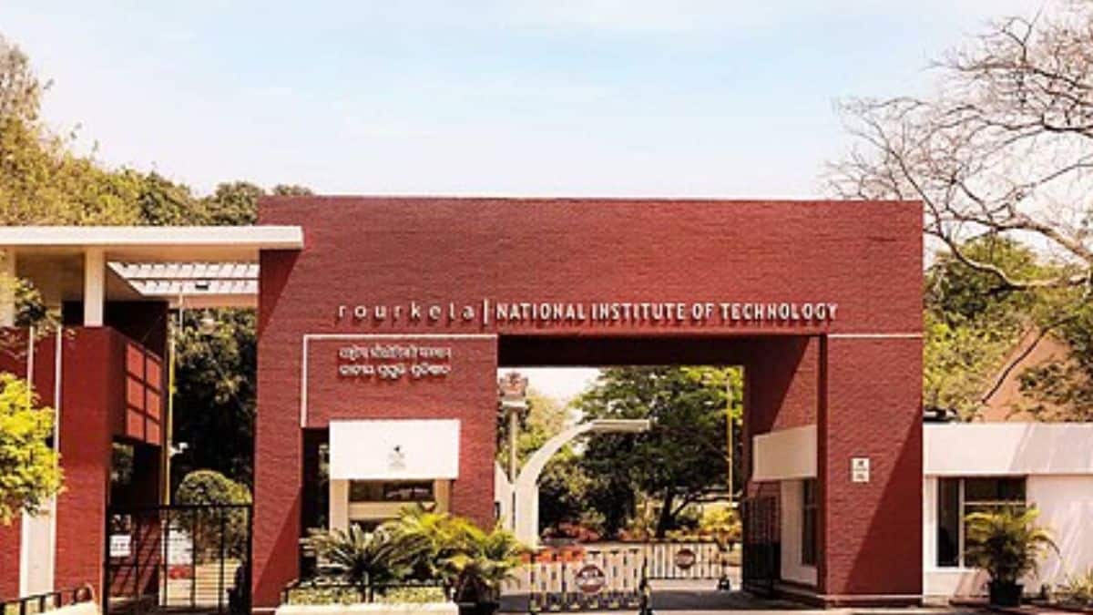 एनआईटी राउरकेला के शोधकर्ताओं को एक नया पेटेंट मिला है जो वाहनों के बीच संचार को बेहतर बनाने में मदद करेगा। (प्रतीकात्मक-विकिमीडिया कॉमन्स)