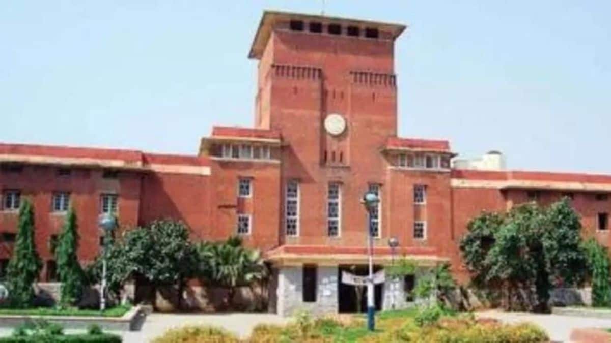 किसी विशेष स्पॉट एडमिशन राउंड में आवंटित सीट अंतिम होगी और बाद के किसी भी राउंड में अपग्रेड नहीं की जाएगी। (आधिकारिक वेबसाइट)