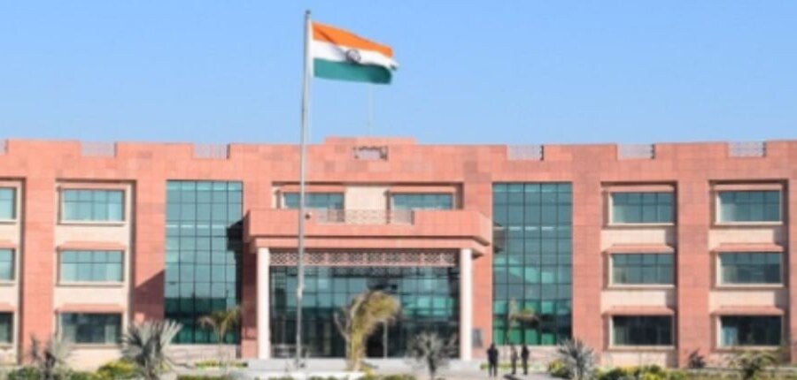 सीयूएच पीएचडी प्रवेश 2025 के लिए आवेदन प्रक्रिया 29 अगस्त से शुरू है। (स्त्रोत-आधिकारिक वेबसाइट)
