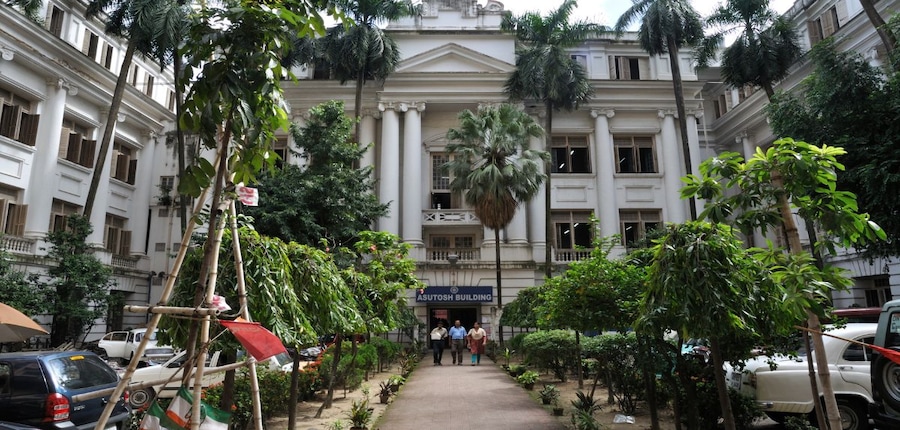 Calcutta University and Jadavpur University have both lost ranks on the NIRF 2025 (Image: CU, Wikimedia Commons)