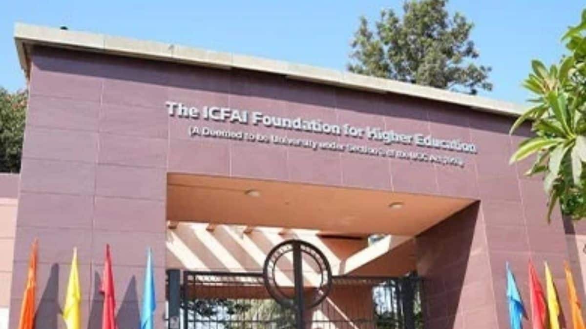 IFHE Hyderabad and Sheffield Hallam University sign agreement. (Image: ICFAI Hyderabad Official Website)