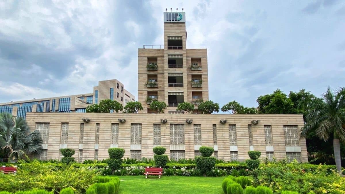 आईआईआईटी दिल्ली इस बार अपना 15वां दीक्षांत समारोह आयोजित करेगा।