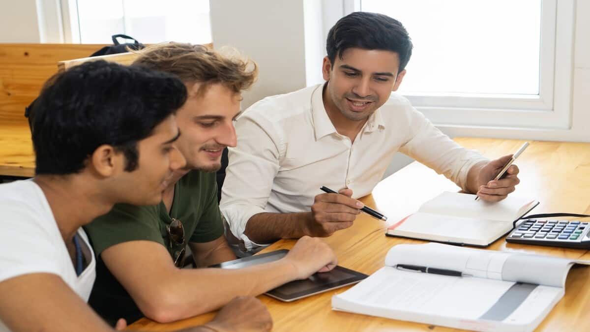 CAT 2026: Candidates should focus on mock-test consistency, accuracy and time management, Pawan Kumar, knowledge expert at TIME. (Representative image: Magnific)