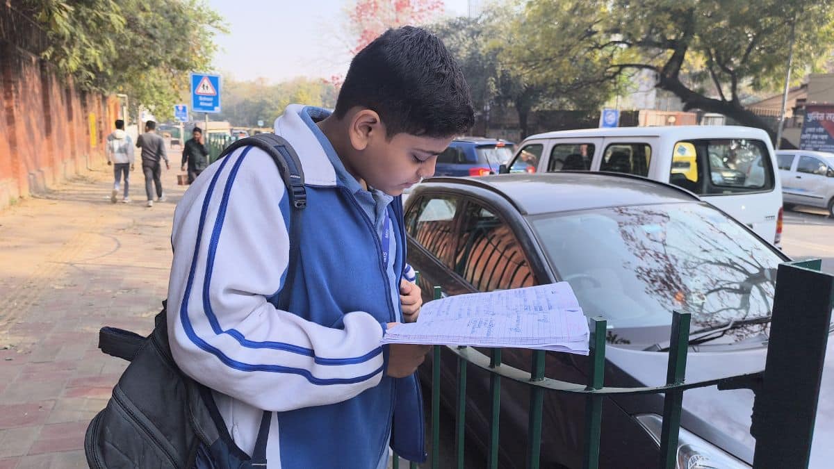 CBSE Board 2026 Exam LIVE: Class 10 data science, Class 12 physics tomorrow; timings, guidelines (Representational image: freepik)