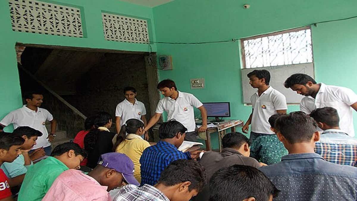 West Bengal state board exams 2026 begin; Mamata Banerjee wishes students (Image: Wikimedia Commons)