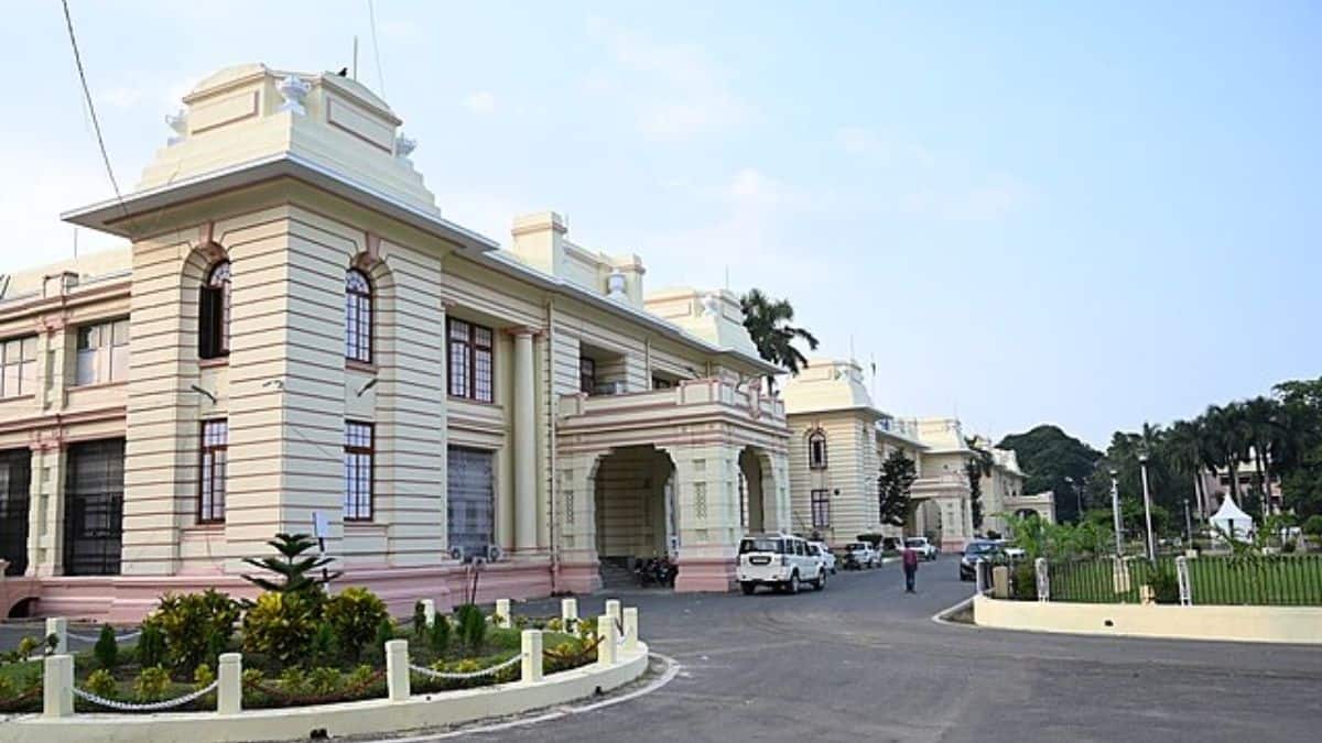 स्थिति बिगड़ने पर अध्यक्ष ने हस्तक्षेप कर सदन की कार्यवाही को व्यवस्थित कराया। (प्रतीकात्मक-विकिमीडिया कॉमन्स)