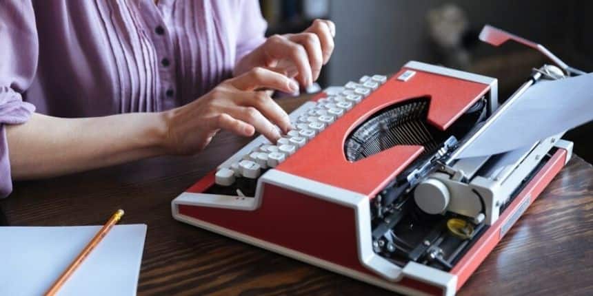 यूपीएसएसएससी जूनियर असिस्टेंट 2022 टाइपिंग टेस्ट 22 नवंबर, 2025 को आयोजित किया गया था। (प्रतीकात्मक-फ्रीपिक)