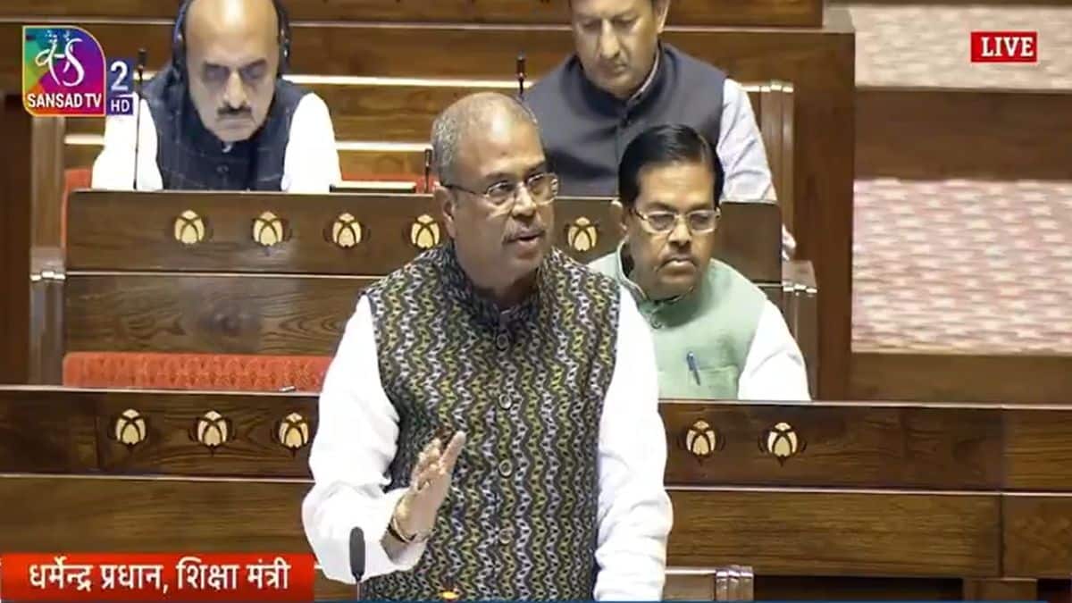 उच्च सदन में प्रश्नकाल के दौरान पूरक प्रश्नों का उत्तर देते हुए धर्मेंद्र प्रधान ने यह जानकारी दी। (इमेज-एक्स/@dpradhanbjp)