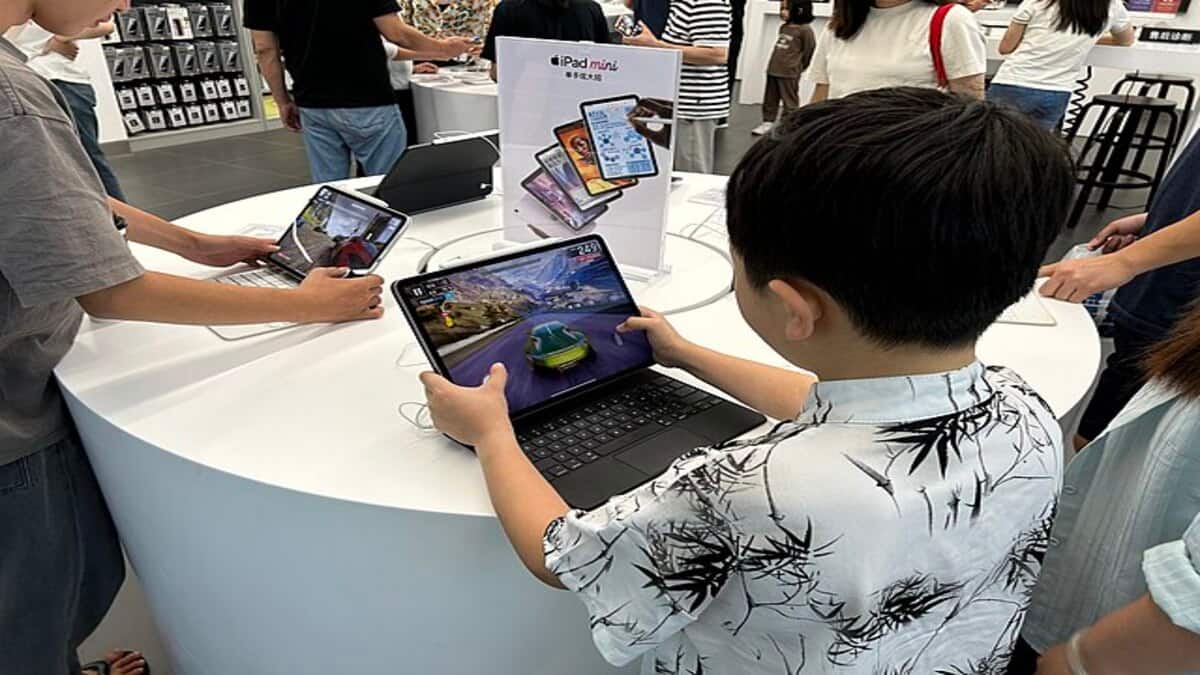 Karnataka to ban social media use for children below 16, announces CM Siddaramaiah in Budget (Image: Wikimedia Commons)