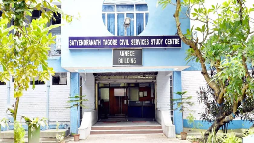 UPSC Results: Mamata Banerjee congratulates West Bengal candidates; 11 from state coaching in merit list (image: Wikimedia Commons)