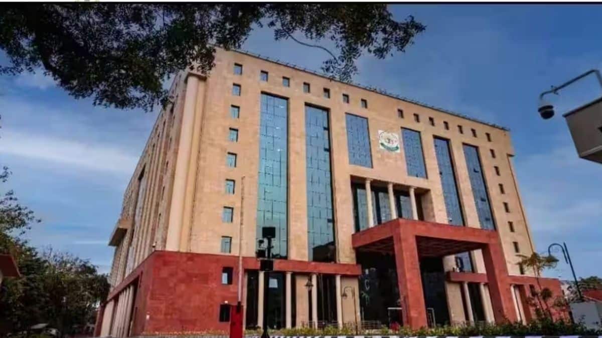 पश्चिम एशिया के स्कूलों के लिए कक्षा 12 के छात्रों के अंक अपलोड करने की विंडो ओपन है। (इमेज-एक्स/@cbseindia29)