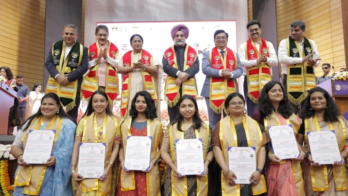 सीएम रेखा गुप्ता ने बताया कि दिल्ली का शिक्षा बजट बढ़कर ₹19,326 करोड़ हो गया है। (इमेज-आधिकारिक एक्स/@gupta_rekha)