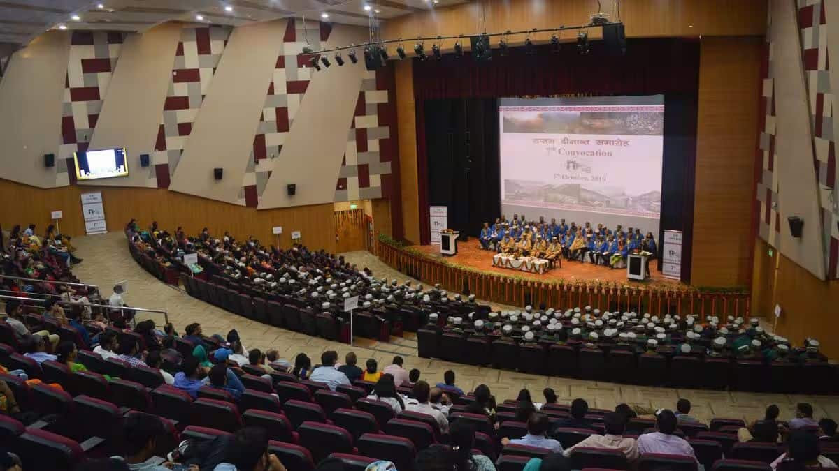 A signature campaign launched by scientists and educators challenges IIT Mandi's conference on consciousness studies and related themes. (Image: Wikimedia Commons)
