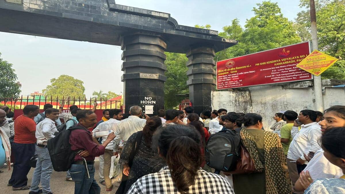 NEET UG 2026 Re-Exam LIVE: Students find NEET question paper moderate; reactions, analysis, PCB answer key