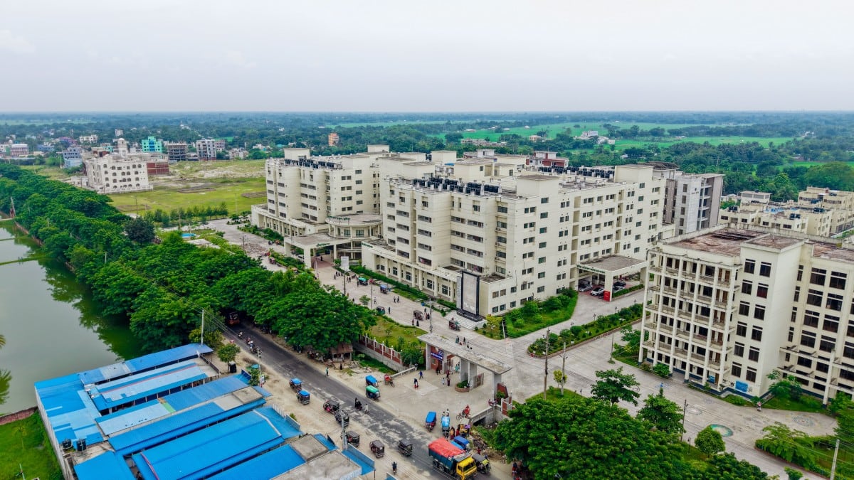 The Supreme Court will hear a plea seeking protection of 152 vacant in-service super speciality medical seats in Tamil Nadu. (Image credit: pexels)