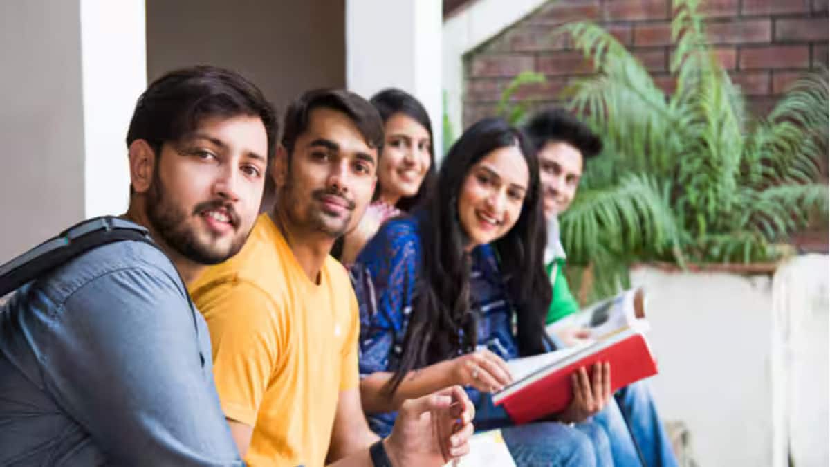 100.33 Cut Off Marks in JNU Sociology Raises Debate Over Deprivation Points