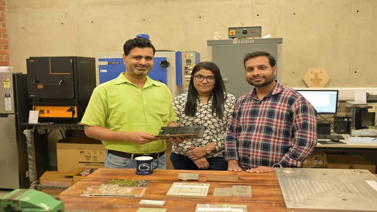 IIT Gandhinagar researchers developed an indigenous cooling technology for EVs, AI infrastructure, and railways. (Image: Press release)