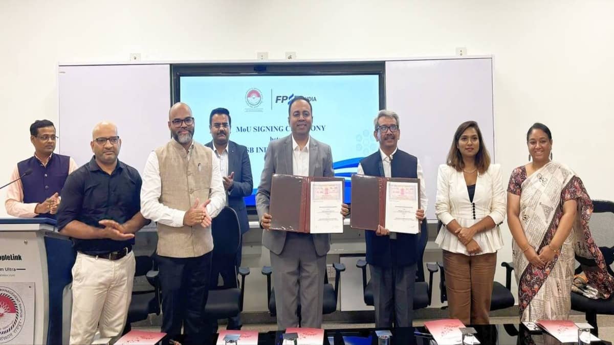 IIM Raipur's executive programme will offer advanced management insights and professional financial planning expertise to the students and aspirants. (Image source: Official)