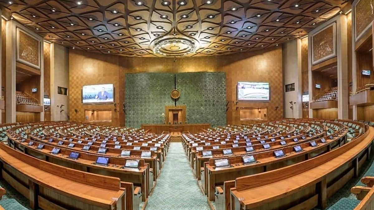 कांग्रेस अध्यक्ष मल्लिकार्जुन खड़गे ने भी लोकसभा में नीट और छात्रों पर लाठीचार्ज का मुद्दा उठाया। (प्रतीकात्मक-विकिमीडिया कॉमन्स)