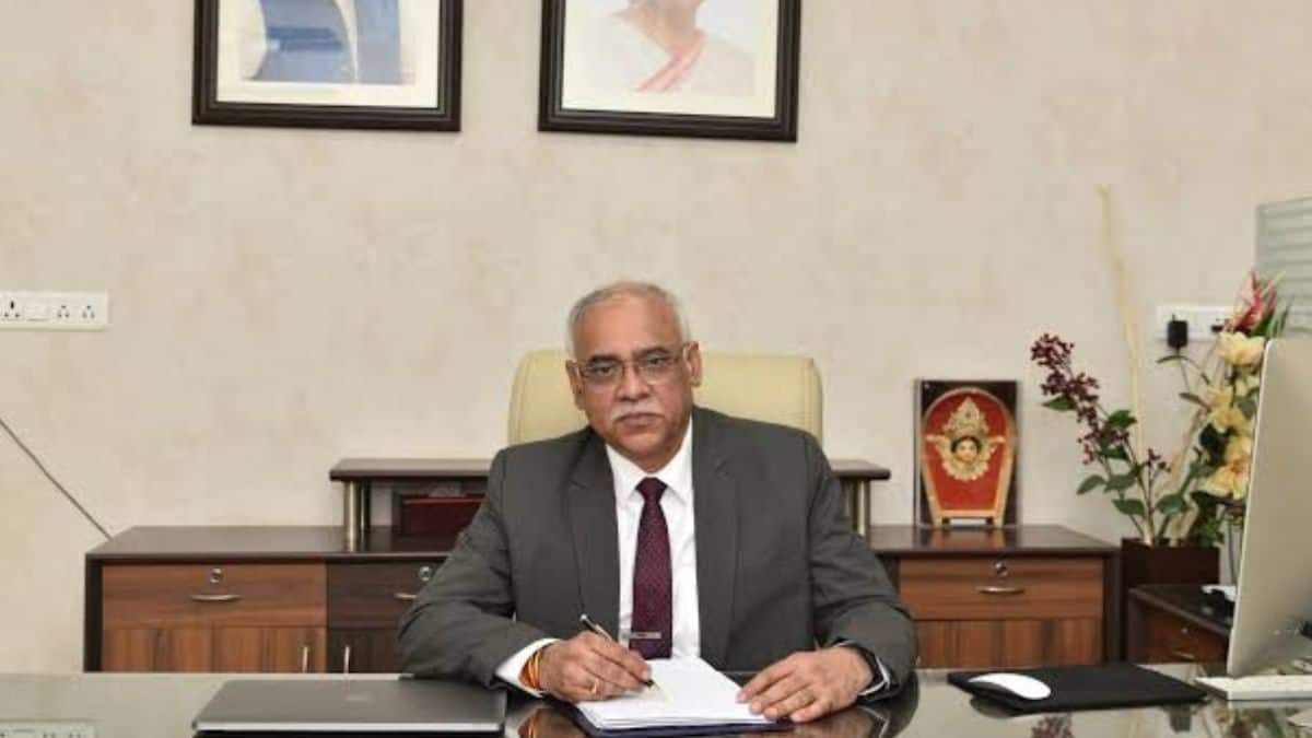 Shailendra Saraf, director of both NIPER Ahmedabad and NIPER Hyderabad (Image Source: Official Website )