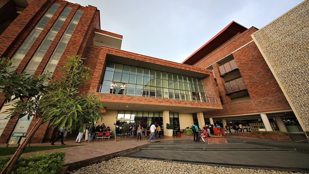 Several Ashoka University undergraduate students and alumni have also bagged international scholarships to pursue higher education abroad. (Image source: Wikimedia Commons)