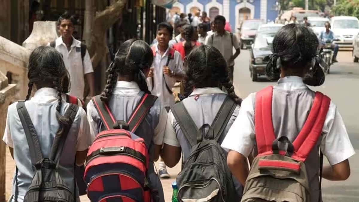 Reason behind the students falling ill is yet to be ascertained. (Representational Image: Wikimediacommons)