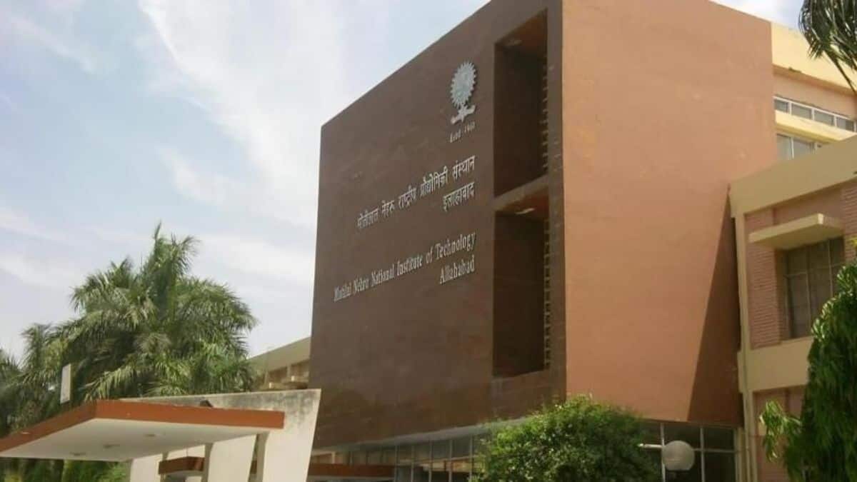 MNNIT professor held for raping third-year BTech student. (Image: Wikimediacommons)