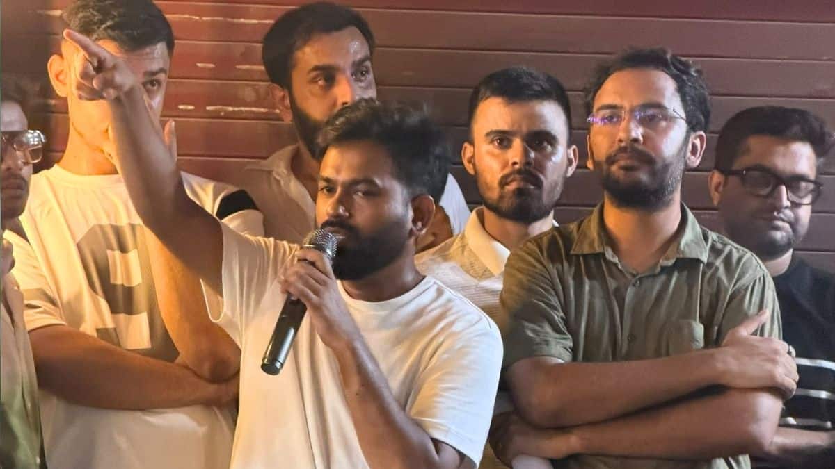 अभिजीत दीपके ने कहा कि शिक्षा व्यवस्था को मजबूत किए बिना देश का भविष्य उज्ज्वल नहीं हो सकता। (इमेज-एक्स/@abhijeet_dipke)