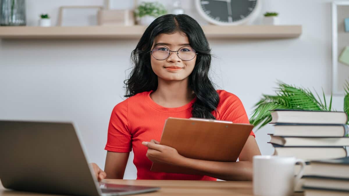 The UPSC will conduct the NDA and NA 2, 2026 exams to fill a total of 394 vacancies. (Representational image: Magnific)