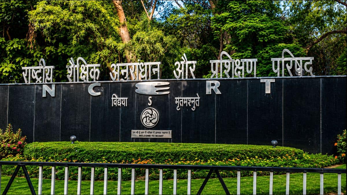 NCERT, CBSE face major staff shortages (Image: Wikimedia Comons, AI-enhanced)
