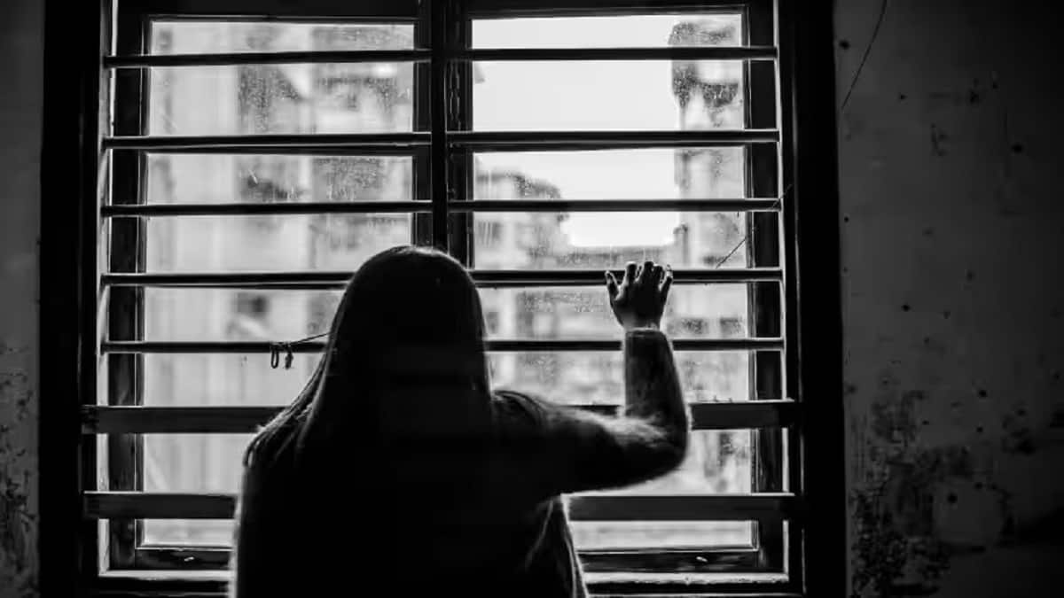 MBBS students dies by suicide in Hyderabad. (Representational Image: Freepik)