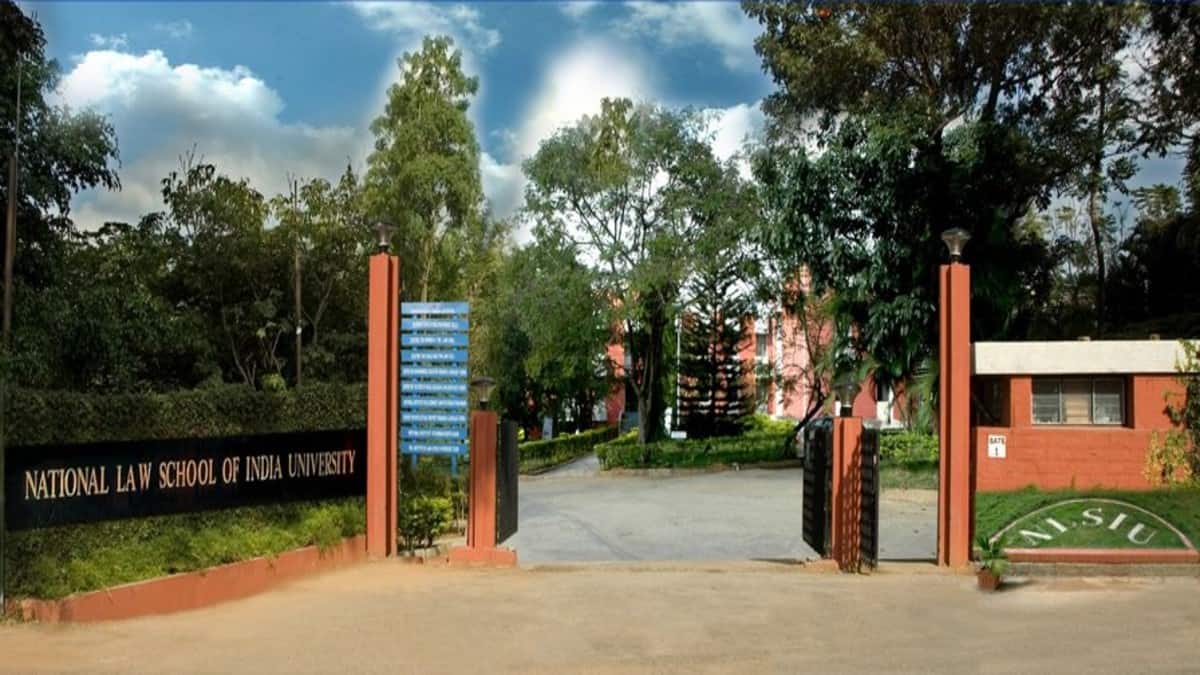 NLSIU students and alumni oppose CJI Surya Kant and BCI chief Manan Kumar Mishra attending the convocation. (Image: Official website)
