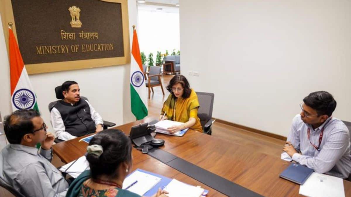 PM Modi announced free online coaching initative for students. (Image: Minister Pralhad Joshi's X account)
